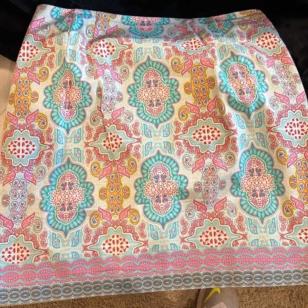 Pretty pink Talbots skirt - Picture 3 of 3